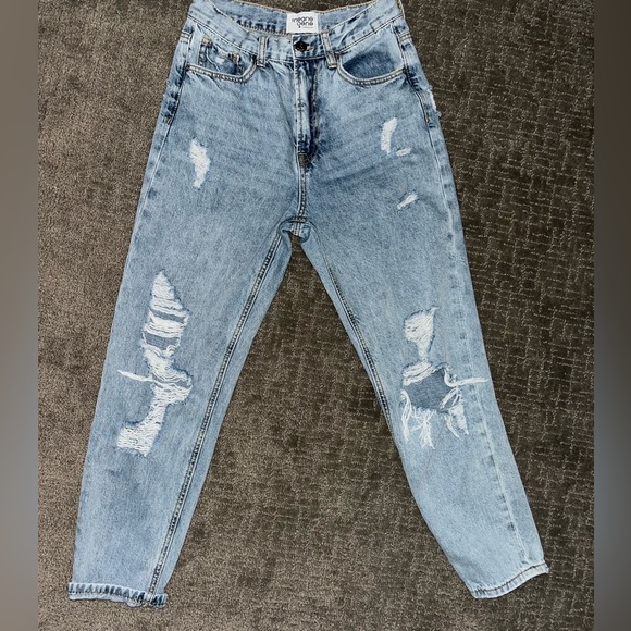 CUTE jeans!! - Picture 2 of 4